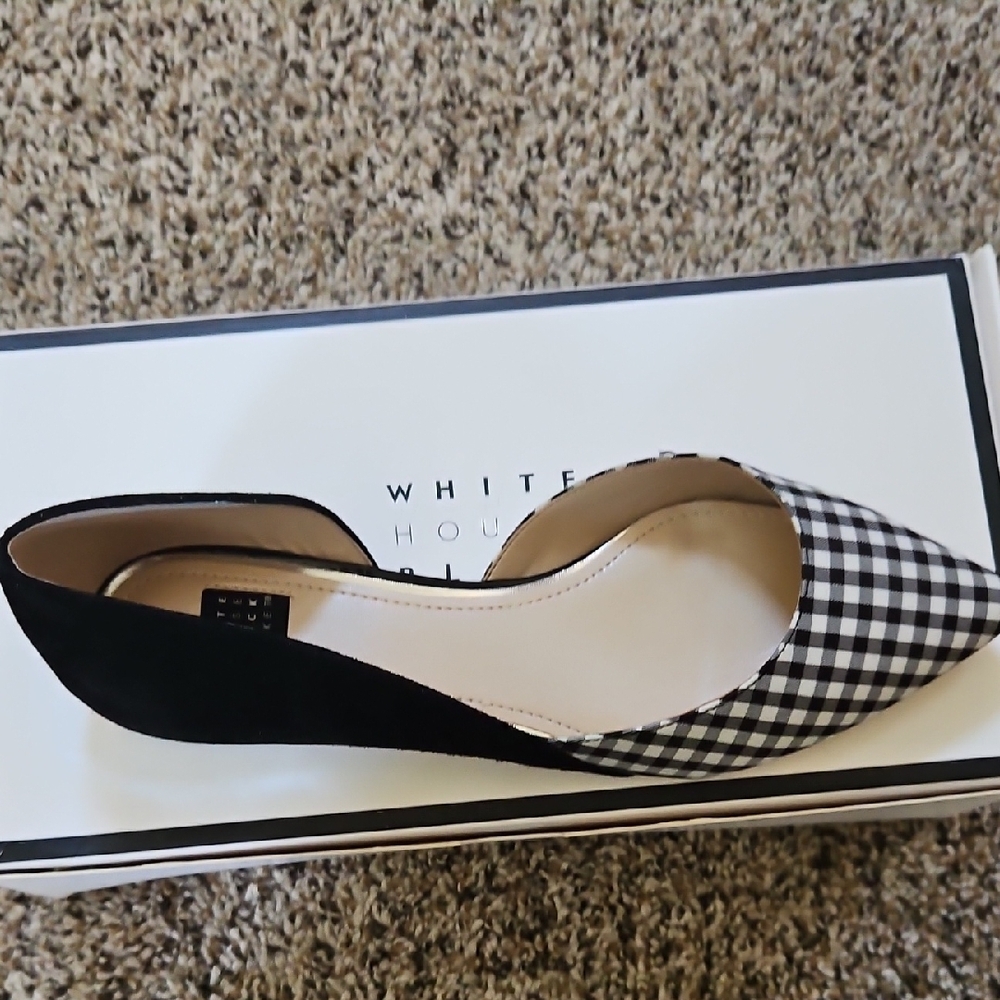 White House Black Market Black and White Heels